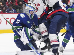 Capitals Canucks Hockey