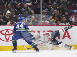 Capitals Canucks Hockey