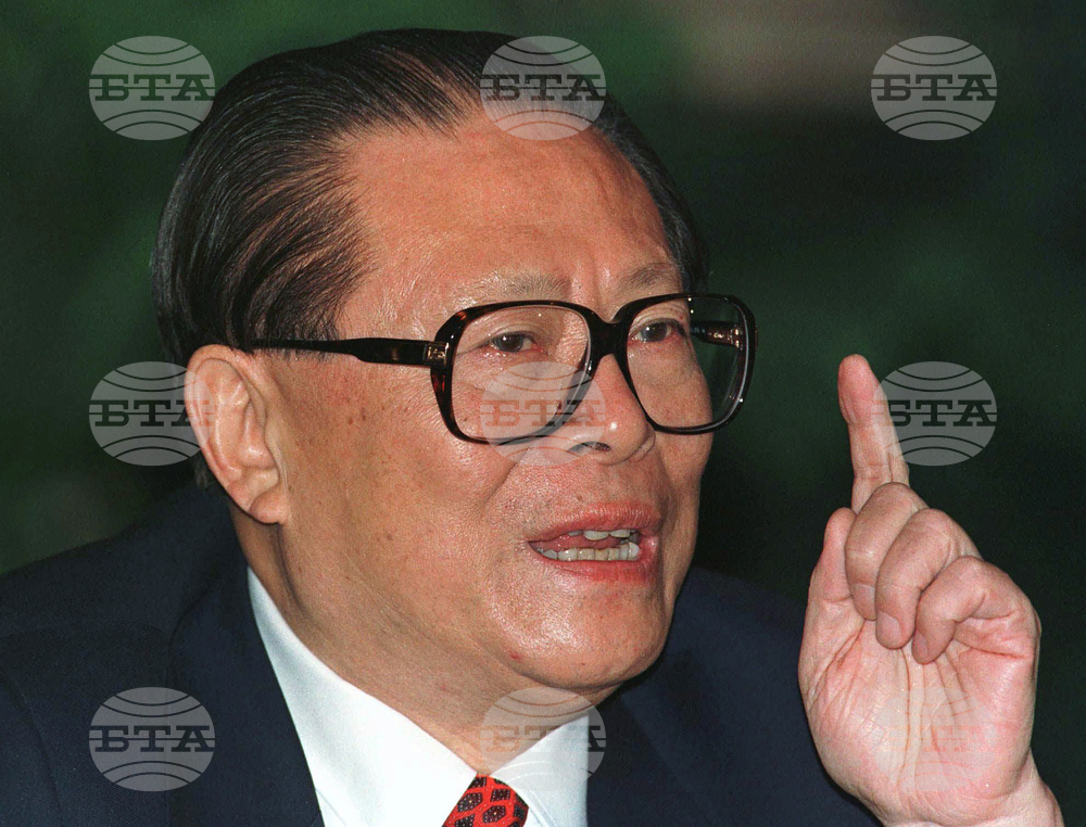 Бившият китайски президент Цзян Цзъмин почина днес на 96-годишна възраст
