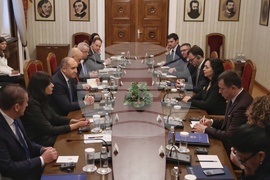 Румен Радев - Вьоса Османи-Садриу – пленарни разговори