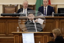 Парламент - заседание - Халил Летифов
