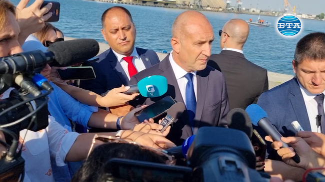 Президентът Румен Радев ще връчи втория мандат следващата седмица