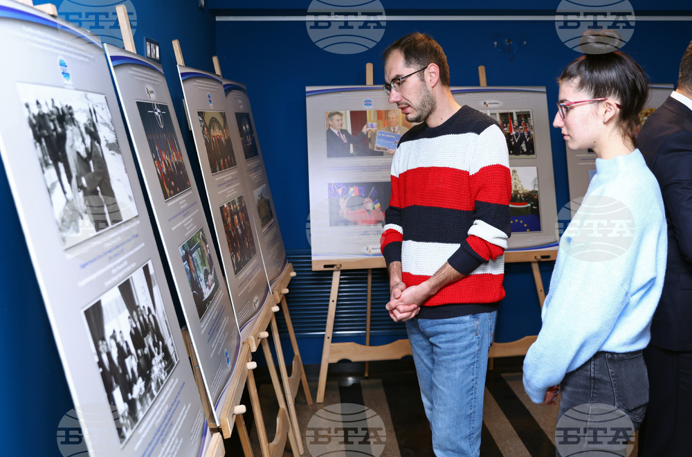 Мултимедиен център на БТА - БТА - AGERPRES - изложба
