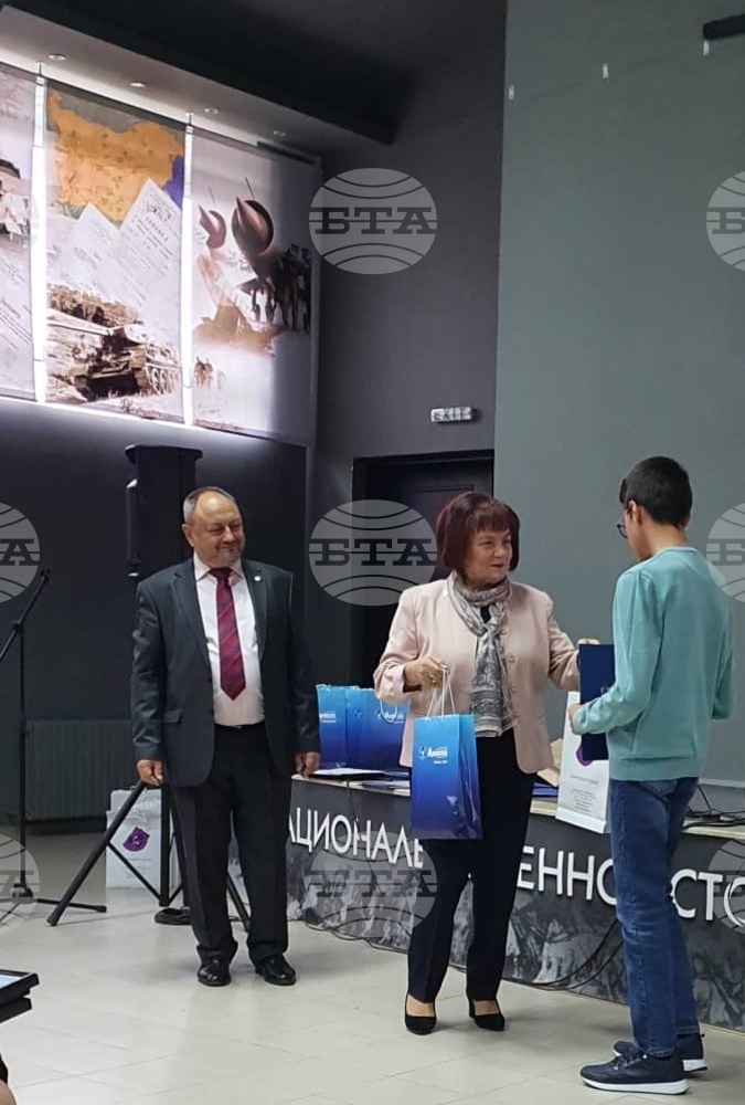 Община Хасково: Три награди от НК „Родолюбие“ за ученици от Школа по етнография и история при ОП „Младежки център“