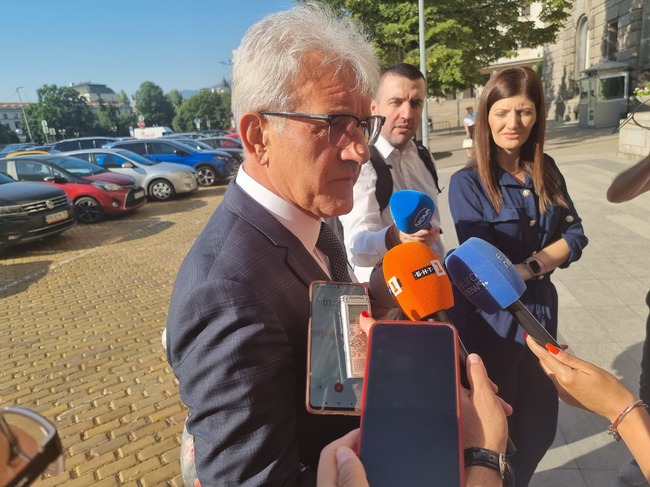 Може ли да извадиш етническата карта днес, когато си в слаба позиция, запита Рамадан Аталай по повод медийно участие на Йордан Цонев