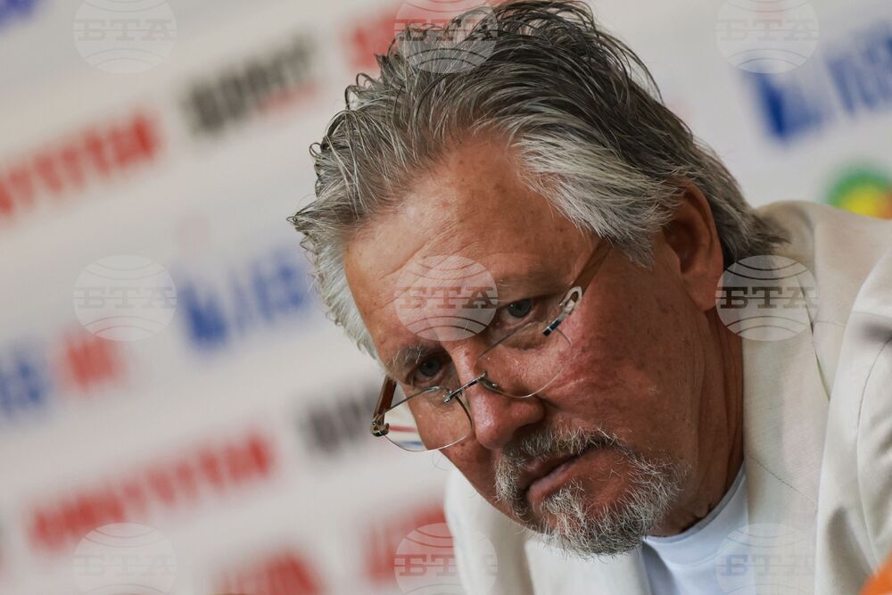 Пресклуб „България“ - футбол - ПФК Локомотив (София) - пресконференция