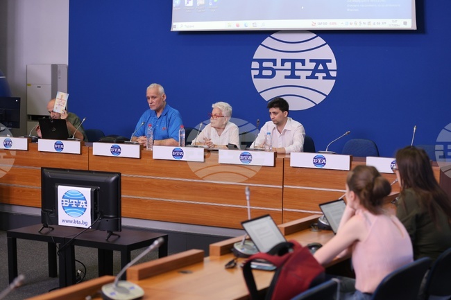 Национален пресклуб на БТА София - Движение за мир и неутралитет на България - пресконференция