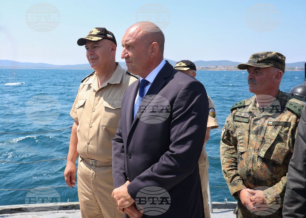 Фрегата „Дръзки“ - Румен Радев - Военноморски сили - пресконференция