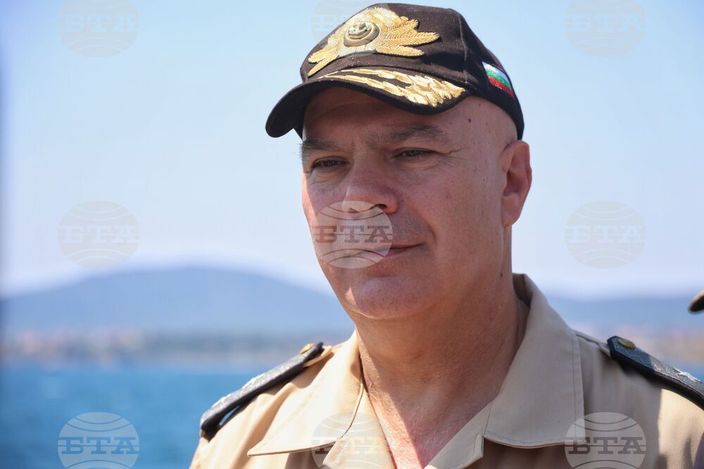 Фрегата „Дръзки“ - Румен Радев - Военноморски сили - пресконференция