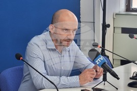 Национален пресклуб на БТА Ловеч - Стефан Тихолов - председател на Общински съвет - пресконференция