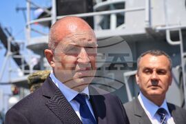 Фрегата „Дръзки“ - Румен Радев - Военноморски сили - пресконференция