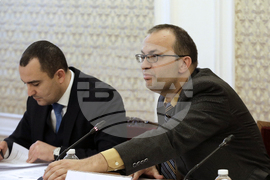 Комисия по икономическа политика и иновации - заседание