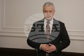 Парламент - Комисия по външна политика