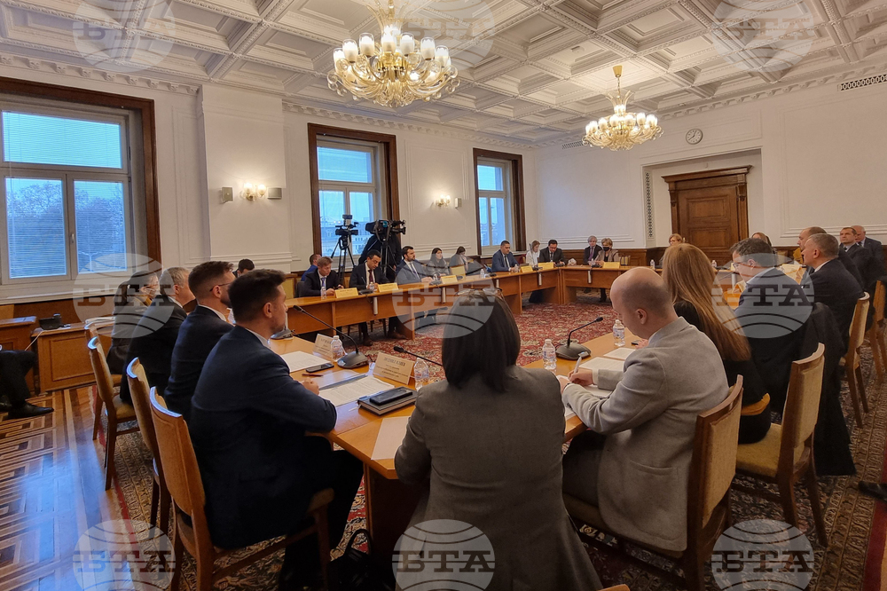 Достойно заплащане в системата на МВнР искат служителите му, посочиха синдикалисти