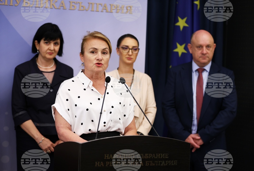 Народно събрание - независими депутати - брифинг