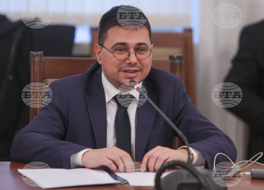 Парламент - Временната комисия за разглеждане на въпросите с недостига и високите цени на дървата
