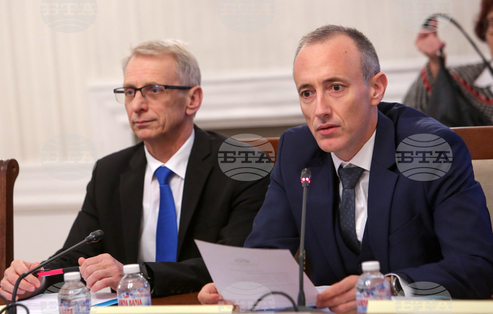 Парламент - Комисията по образованието и науката - заседание