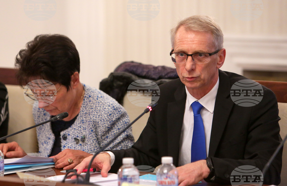 Парламент - Комисията по образованието и науката - заседание