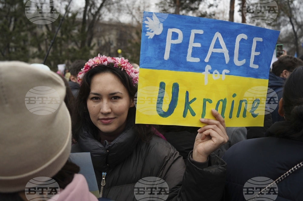 Янукович призова Зеленски да прекрати кръвопролитията и да сключи мирно споразумение