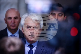 Народни представители - ПП-ДБ - брифинг