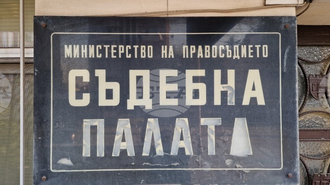 В средата на декември делото за побоя над директора на Областната дирекция на полицията в Русе Николай Кожухаров ще влезе в съда