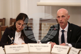 Парламент - Комисия по регионална политика, благоустройство и местно самоуправление - заседание