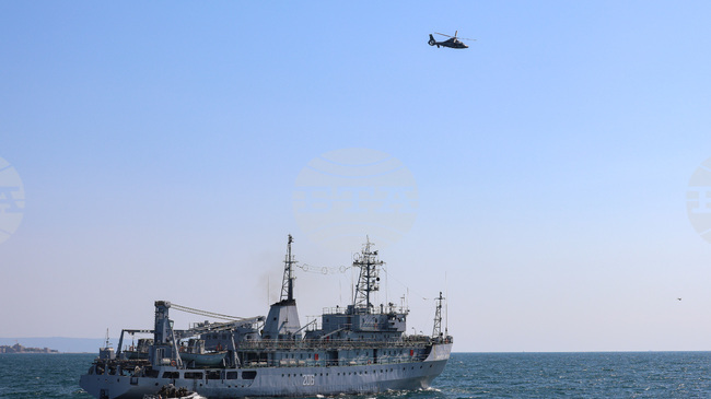 Турция е засякла 275 съмнителни обекта във водите на Черно море от началото на войната в Украйна