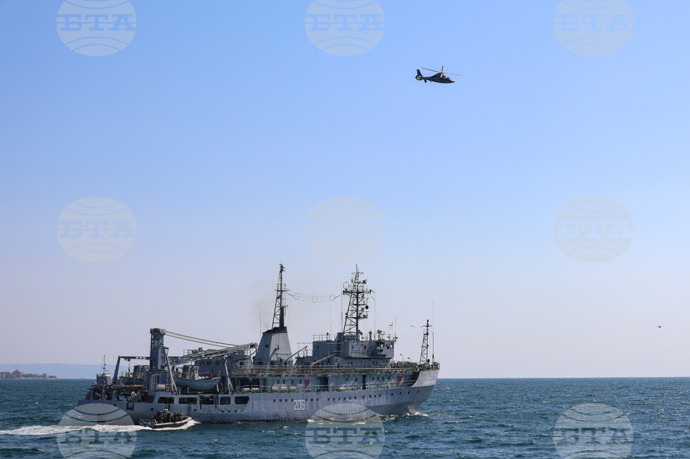 Бургас - Черно море - „Бриз - 2024“ - военни демонстрации