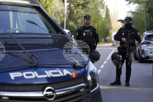 По разпореждане на Европейската прокуратура в Испания бяха задържани 18 души, извършили ДДС измами при търговия с алкохол за близо 33 млн. евро