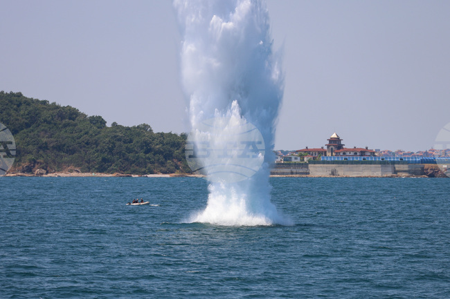 Посолството на Русия в Букурещ хвърли вината върху Украйна за плаващите морски мини в Черно море