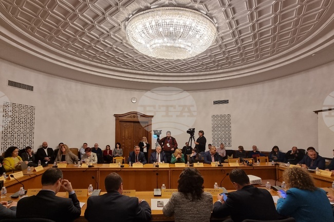 Парламент - Комисия по земеделието, храните и горите - заседание