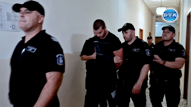 В сградата на Апелативна прокуратура – Бургас започна заседанието срещу Христо Петров