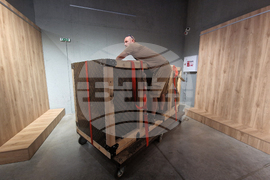 Петрич - Исторически музей - статуя - транспортиране