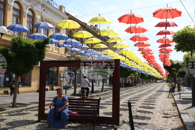 Румънците не обичат да работят извънредно, показват данни на Евростат