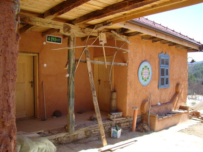 В с. Смоличано, община Невестино, започна шести художествен пленер "Есенен вятър"