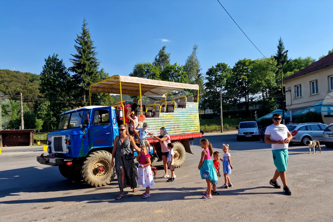 Село Клисура - сафари - туристическа атракция
