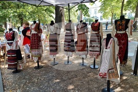 Кърджали - изложба - носии - Капитан Петко войвода