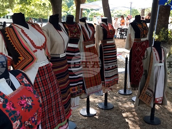 Кърджали - изложба - носии - Капитан Петко войвода