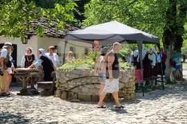 Габрово - обичаи