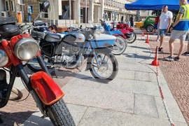 Габрово - изложение - ретро автомобили