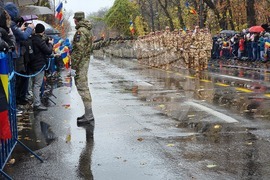 Румъния - Национален празник - Военен парад - 1 декември