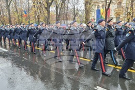 Румъния - Национален празник - Военен парад - 1 декември