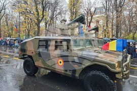 Румъния - Национален празник - Военен парад - 1 декември