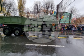 Румъния - Национален празник - Военен парад - 1 декември