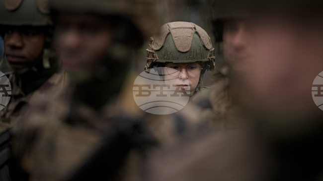 Гърция въвежда доброволна военна служба за жени от 2026 г., обяви гръцкият министър на отбраната 