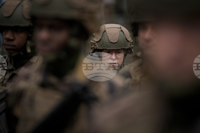 Гърция въвежда доброволна военна служба за жени от 2026 г., обяви гръцкият министър на отбраната 