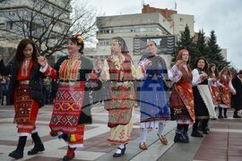 Благоевград - фестивал - кукери