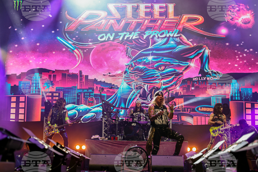 Село Могилово - "Midalidare Rock In The Wine Valley 2024" - рок фестивал - група "Steel Panther"