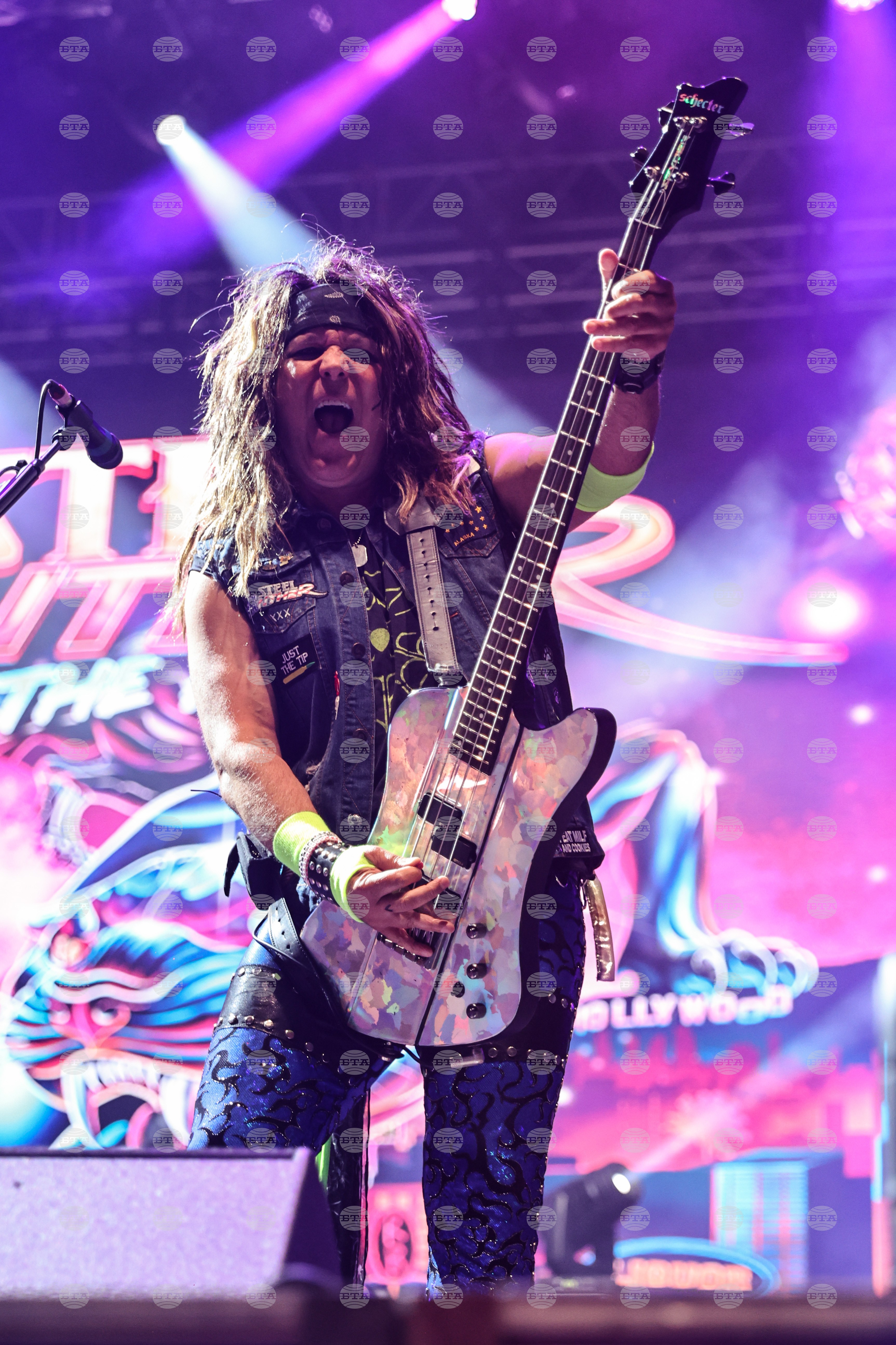 Село Могилово - "Midalidare Rock In The Wine Valley 2024" - рок фестивал - група "Steel Panther"