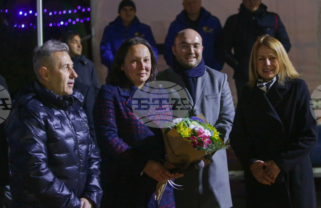 Леден парк - откриване